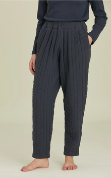  Quilted Easy Pant in Navy