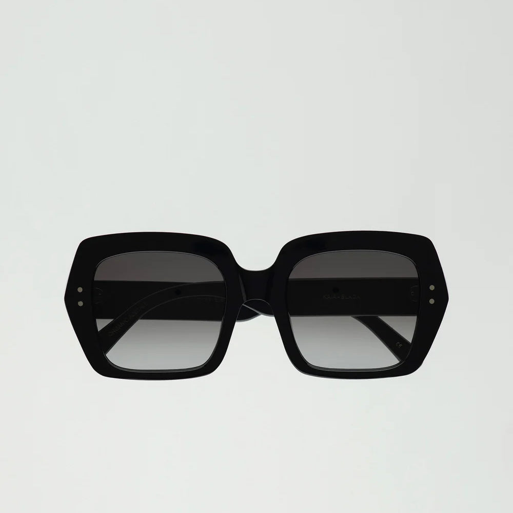 
                      
                        Kia Sunglasses in Black
                      
                    