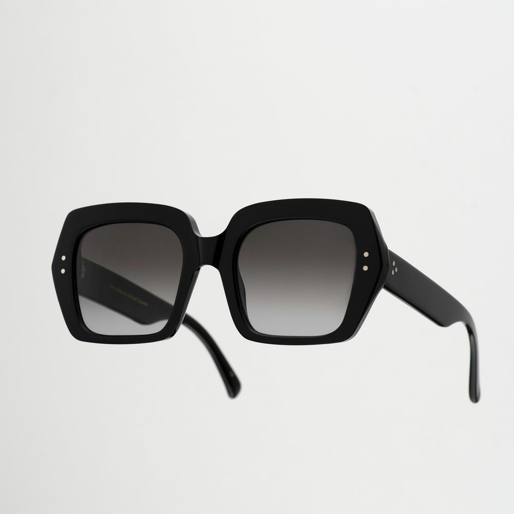 
                      
                        Kia Sunglasses in Black
                      
                    