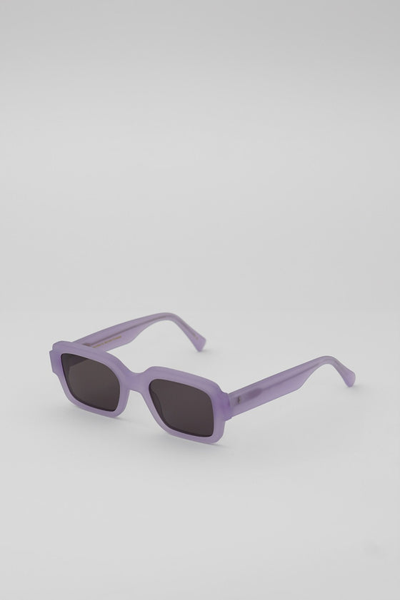Apollo Sunglasses in Lilac