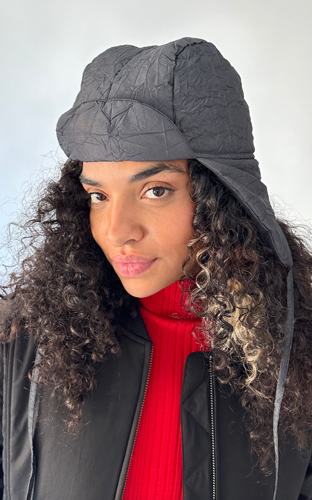 
                      
                        Kuki Trapper Hat in Anthracite
                      
                    