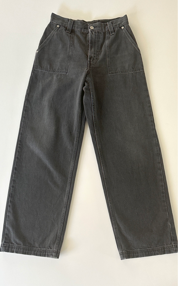 
                      
                        Carpenter Jean in Stone Black
                      
                    