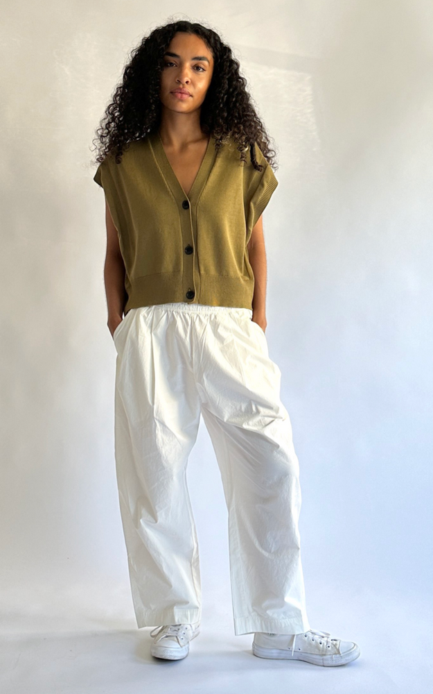 
                      
                        Spa Pleat Pant in White
                      
                    