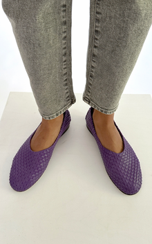  Juliol Woven Flat