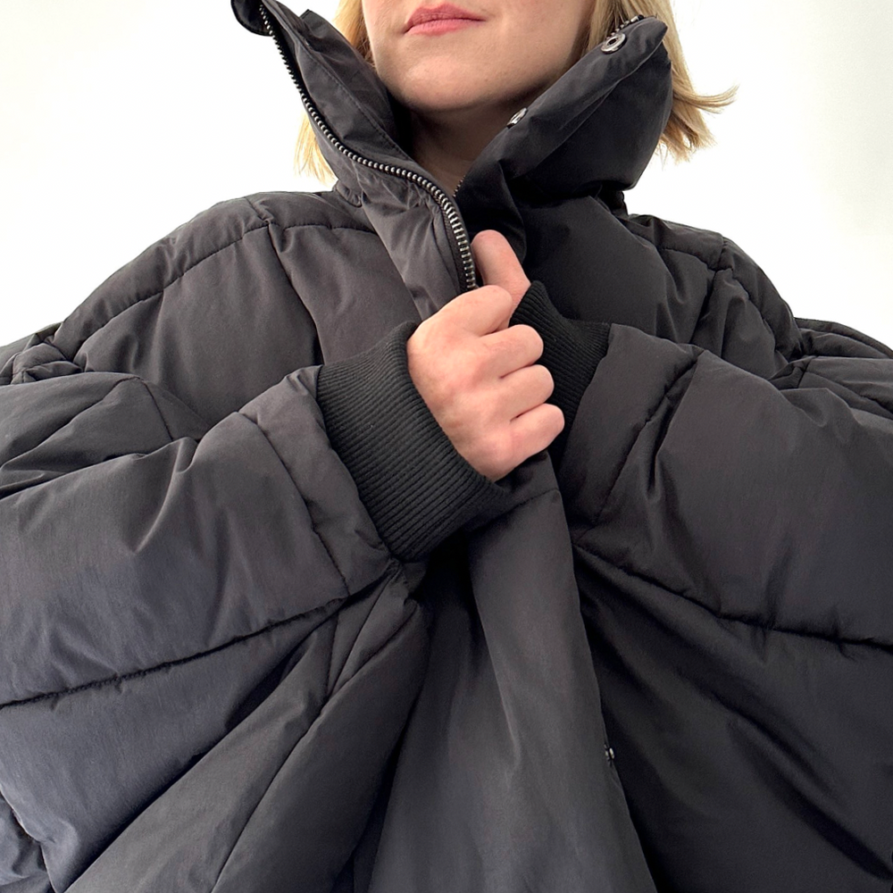 Duvet Coat in Black