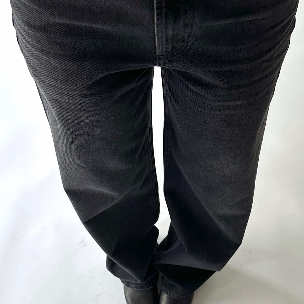 
                      
                        Low Curve Jean in Black Tar
                      
                    