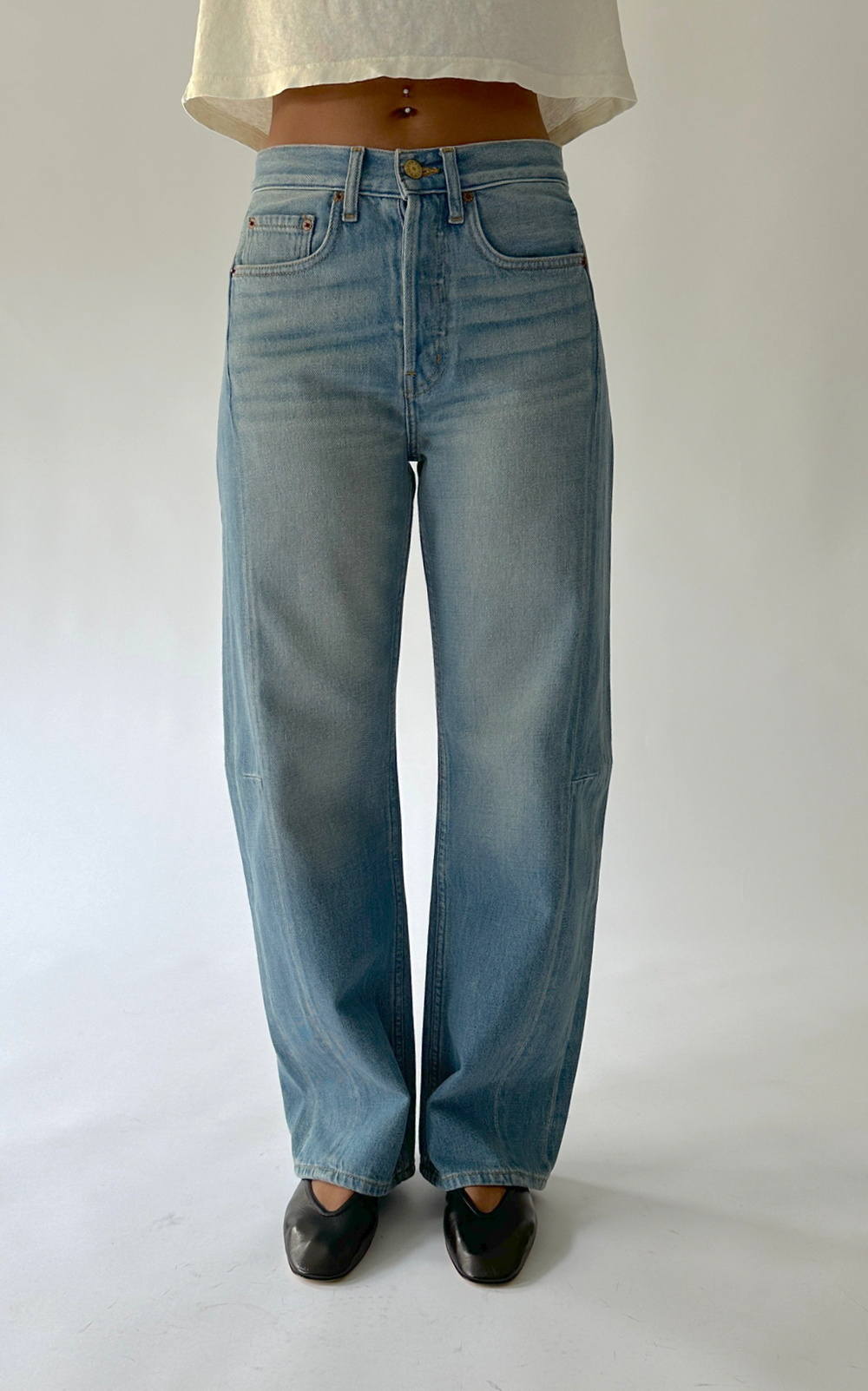 Slim Lasso in Hudson Wash