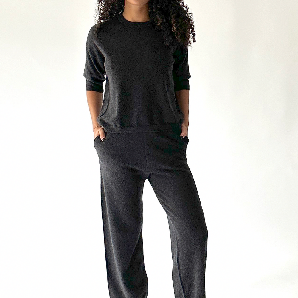 
                      
                        Knit Cashmere Pant in Charcoal
                      
                    