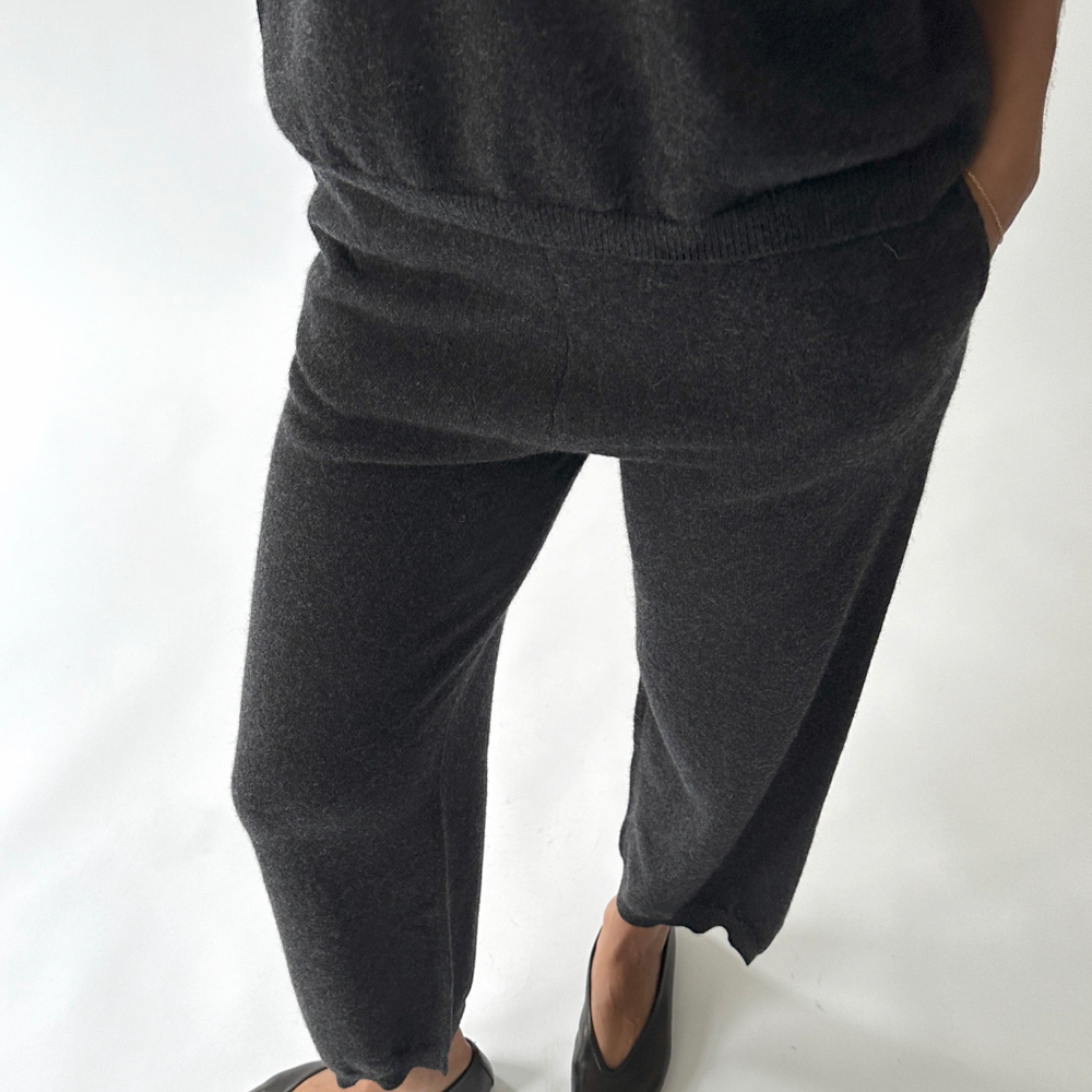 Knit Cashmere Pant in Charcoal