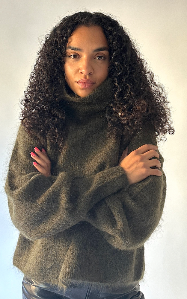 Mohair Highneck in Olive