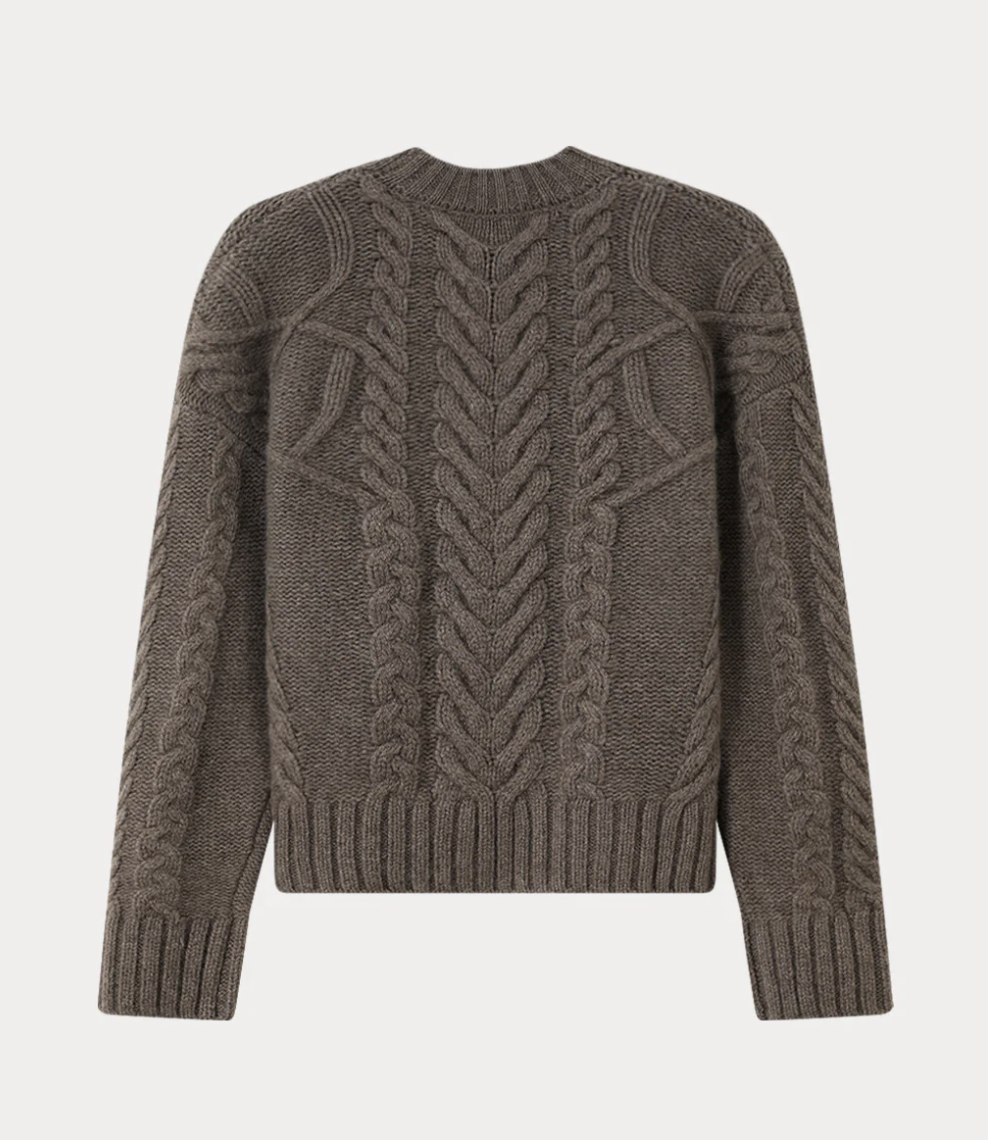 No.9 Cable Knit