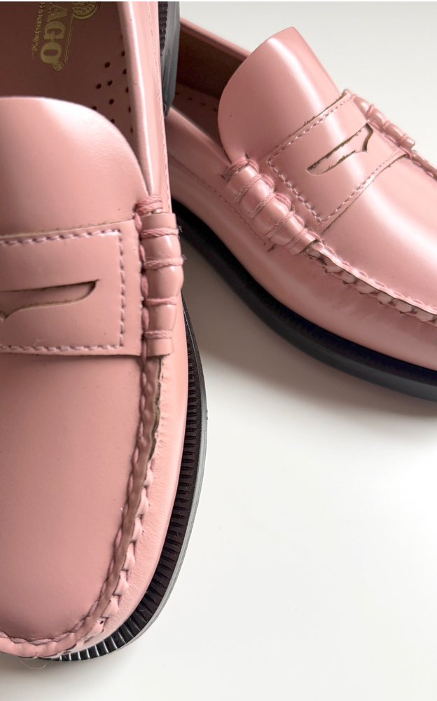 
                  
                    Classic Dan Loafer in Pink Blush
                  
                