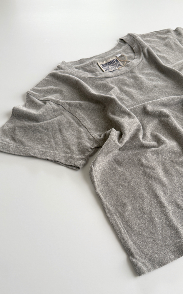 Cropped Lorel Tee in Heather Grey