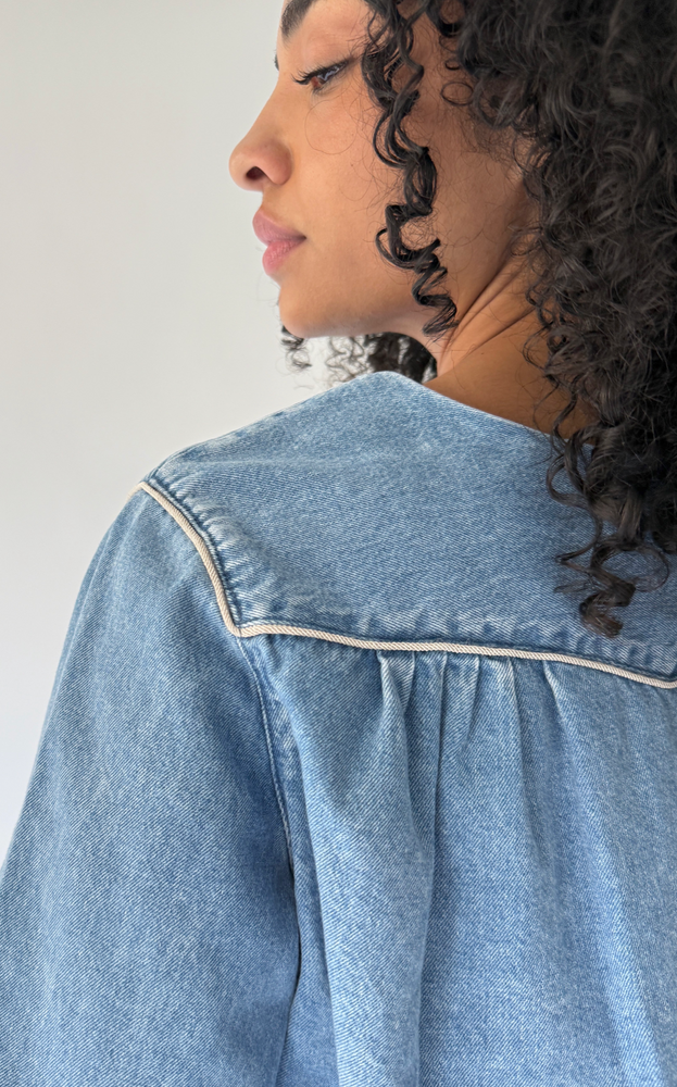 
                  
                    Western Blouse
                  
                