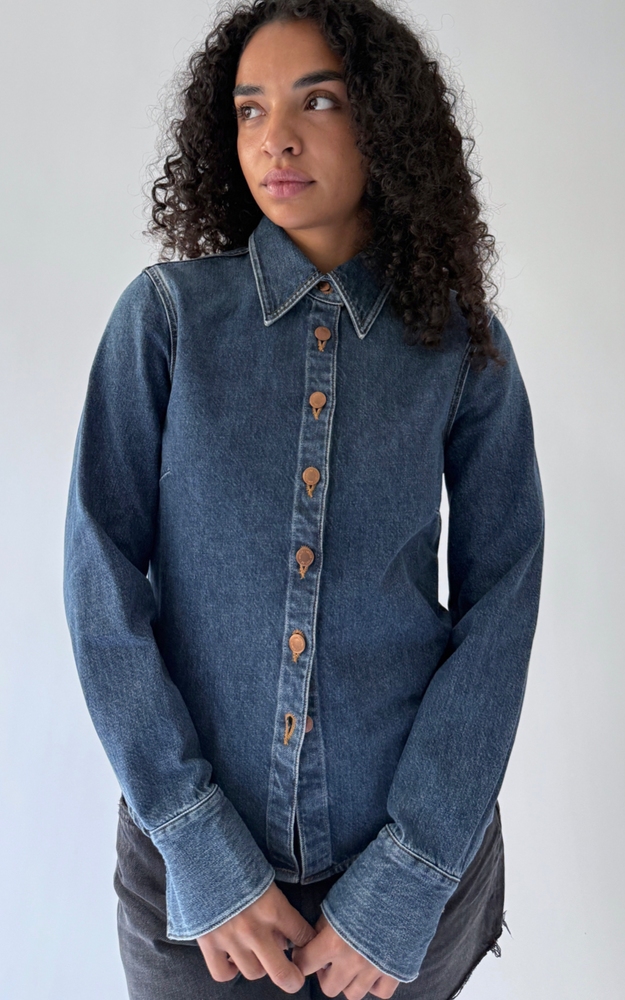 
                  
                    Talia Shirt in Episode
                  
                