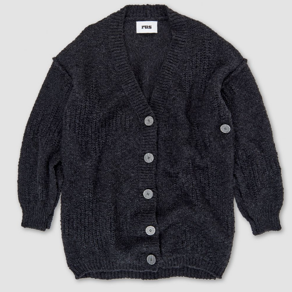 Shitchi Cardigan in Black