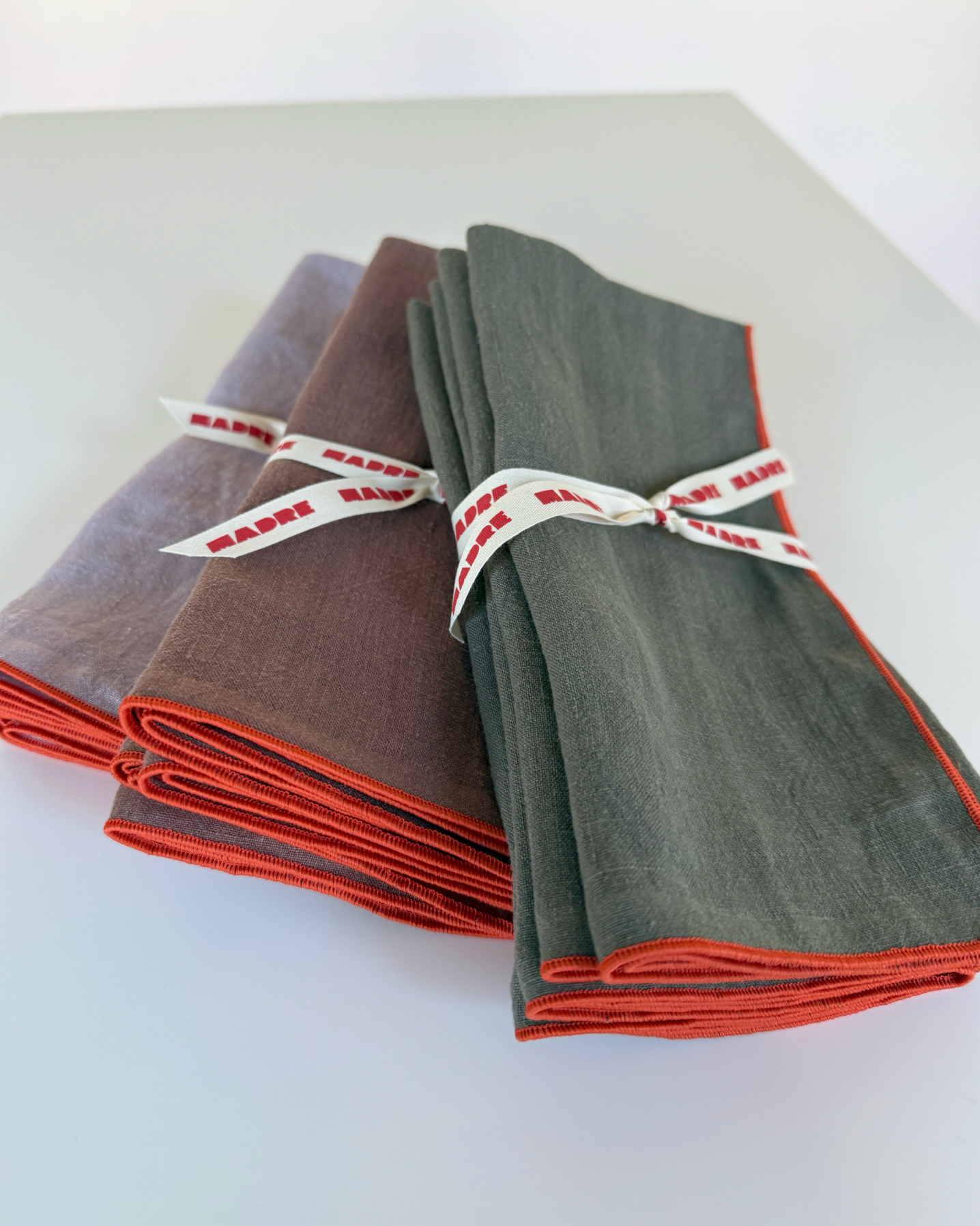 MADRE Napkin - Thumbnail 3